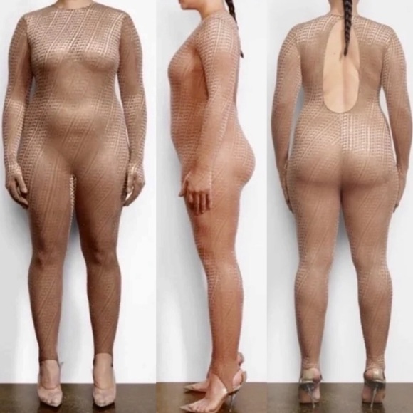 Skims Velvet Stirrup Onesie Logo One-piece Jumpsuit Sienna Plus Size 4X NEW - Picture 3 of 15